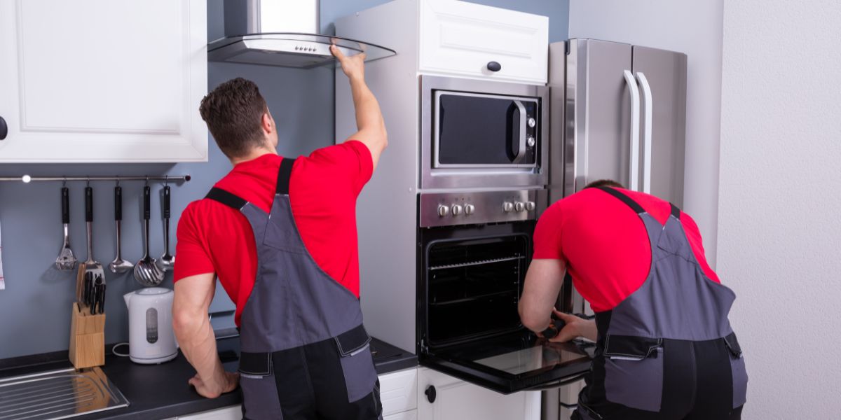 installing kitchen appliances